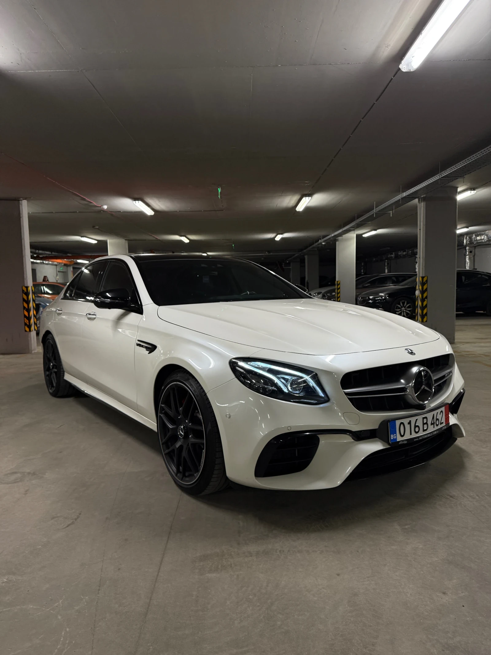 Mercedes-Benz E 63 AMG S - изображение 2