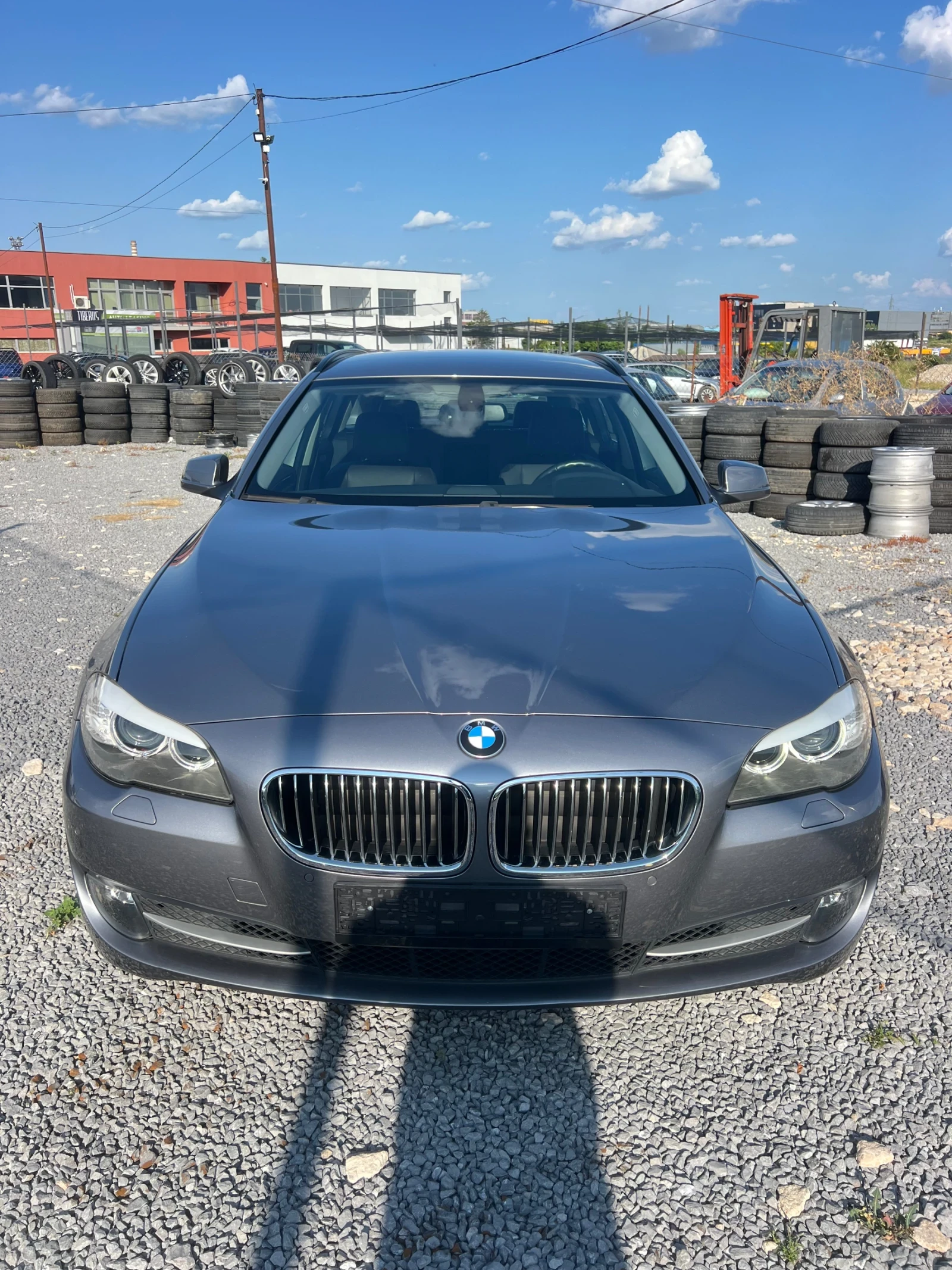 BMW 530 Швейцария 190 хил Км 8 скорости - изображение 2