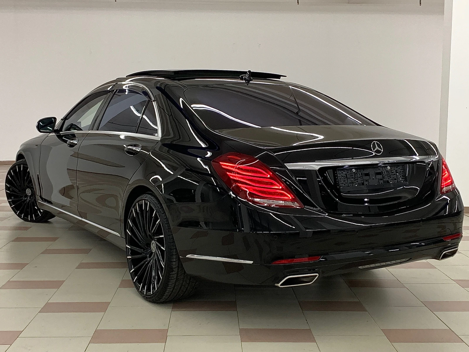 Mercedes-Benz S 500 Long 4-MATIC 49000км. НОВ! - изображение 4
