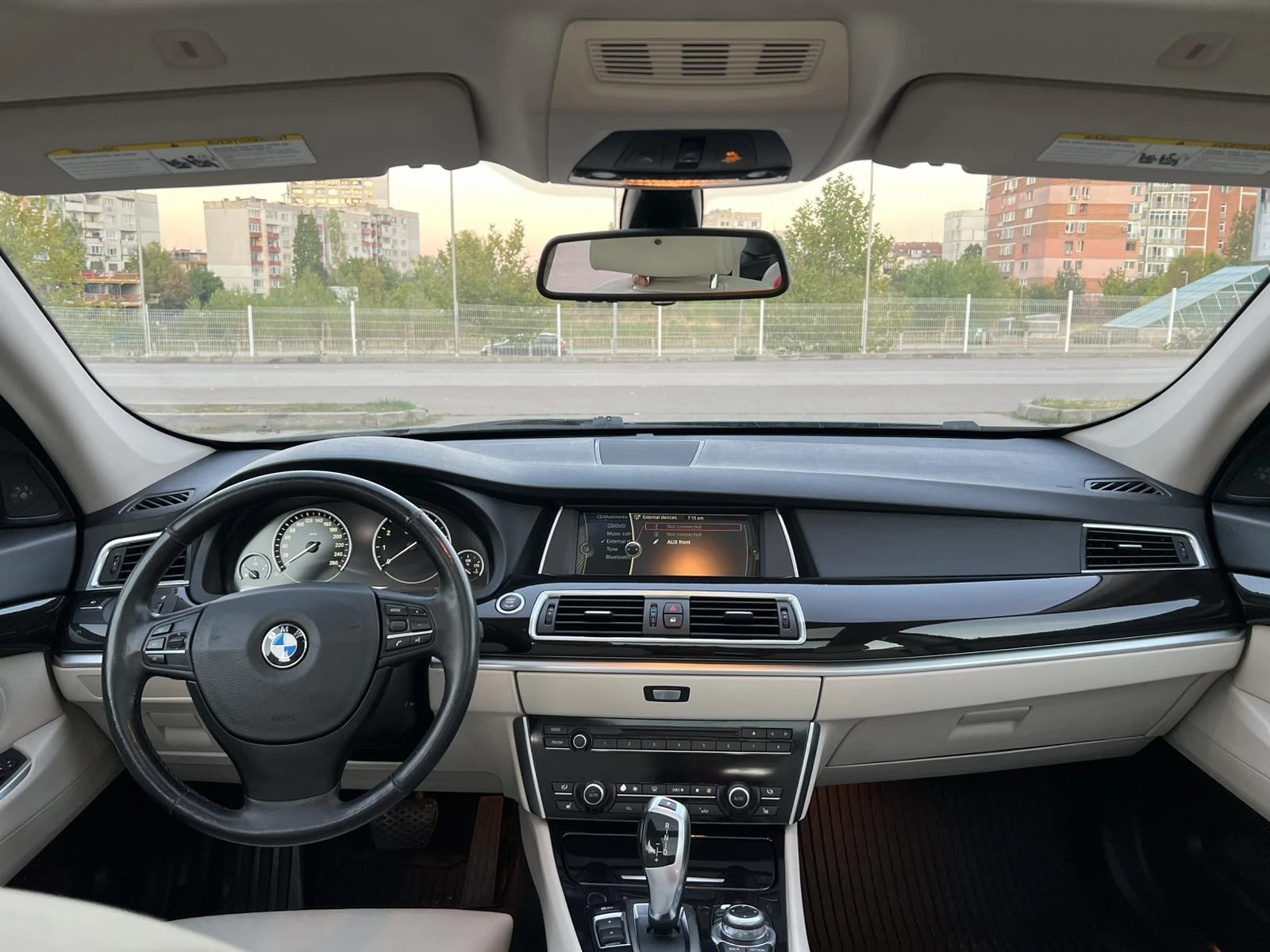 BMW 5 Gran Turismo 535i XDRIVE - изображение 8
