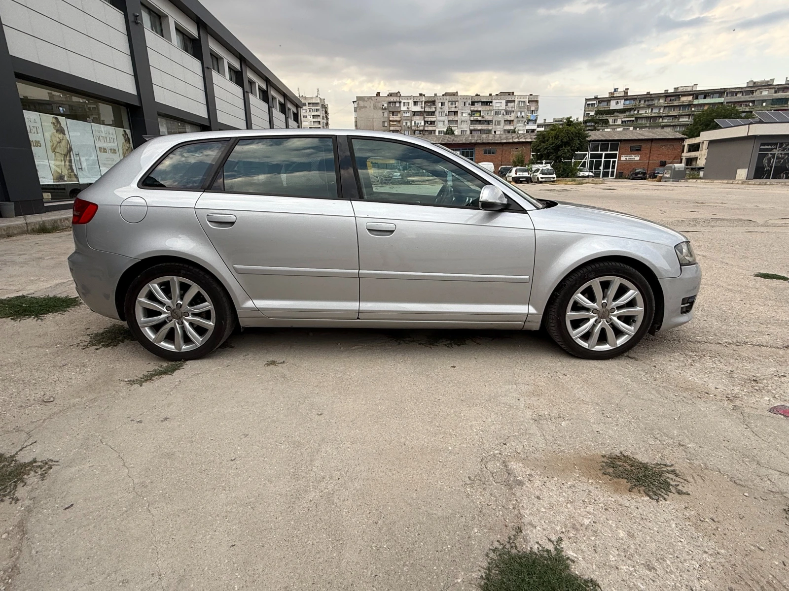 Audi A3 2.0TDI Автомат Exclusive - изображение 2