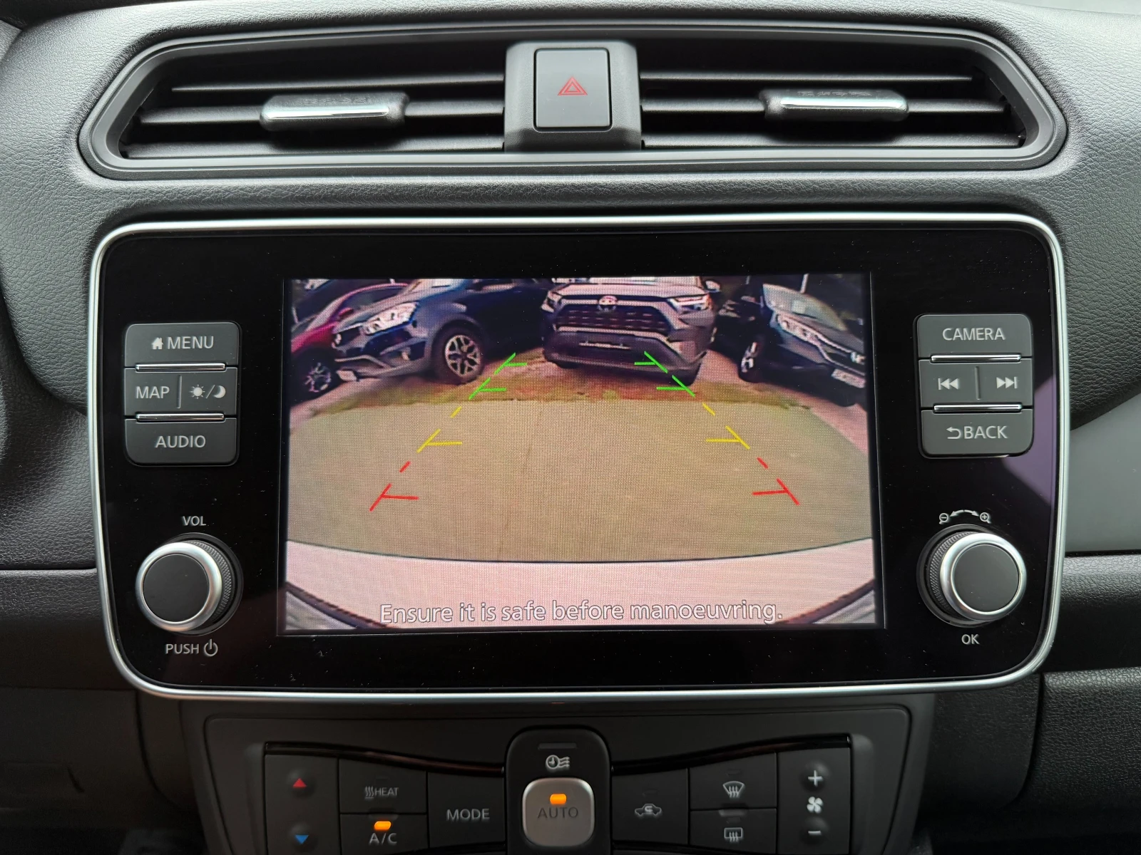 Nissan Leaf   | Mobile.bg   15