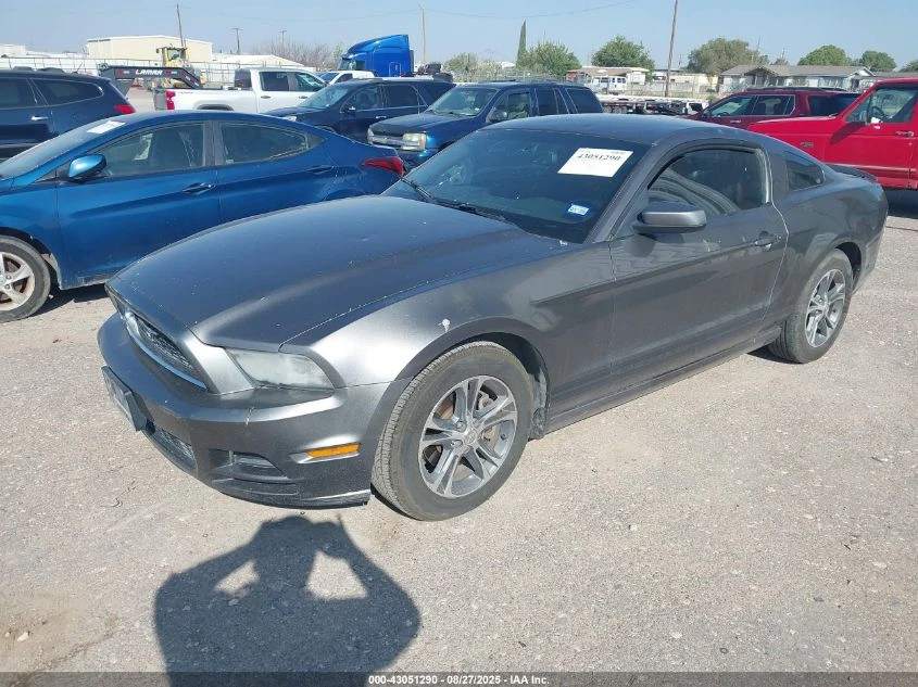 Ford Mustang 3.7L V-6 DOHC, VVT, 305HP Rear Wheel Drive - изображение 2