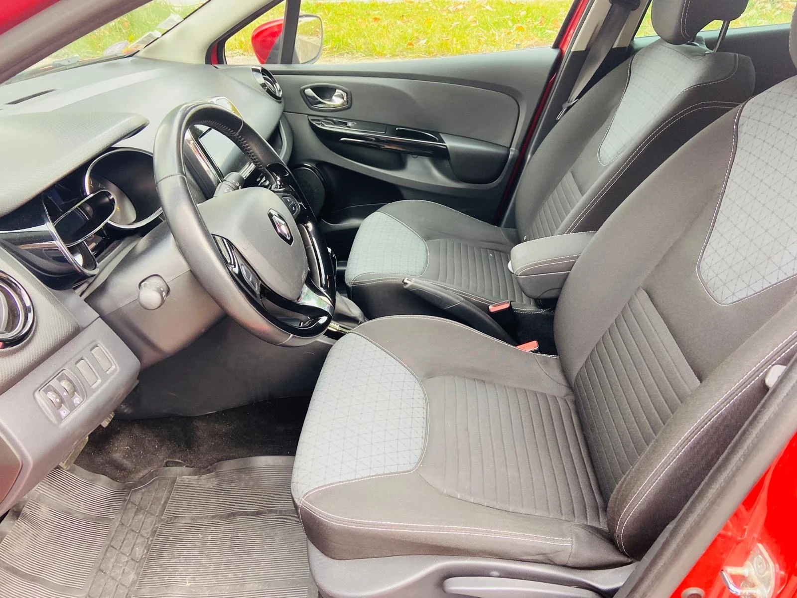 Renault Clio  - изображение 10