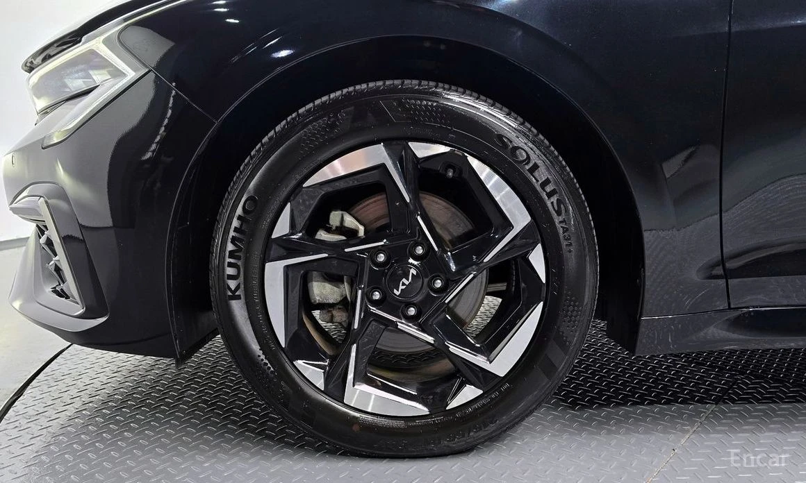 Kia K5  - изображение 5