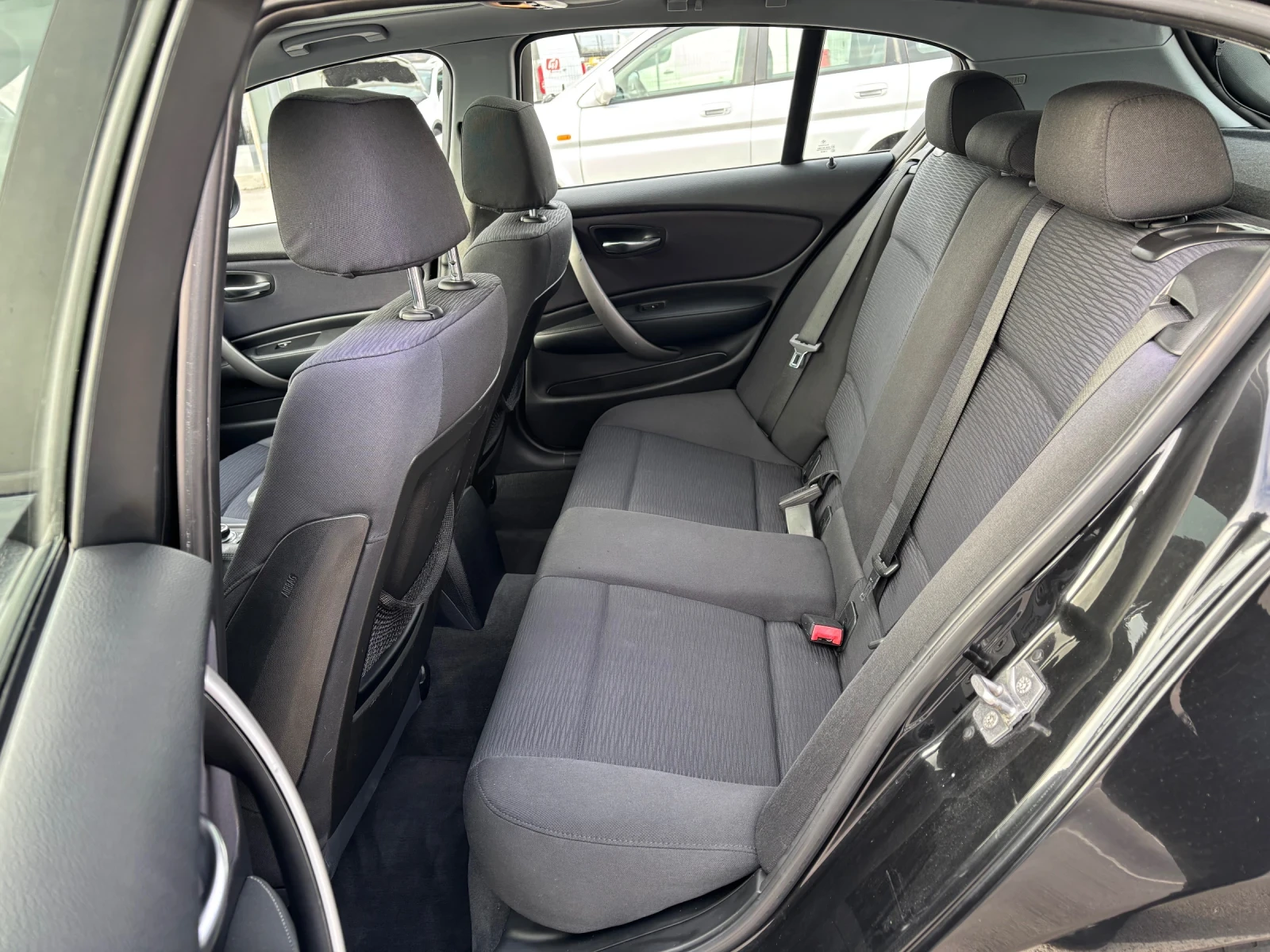 BMW 120 2.0d | Mobile.bg � ����������� 12