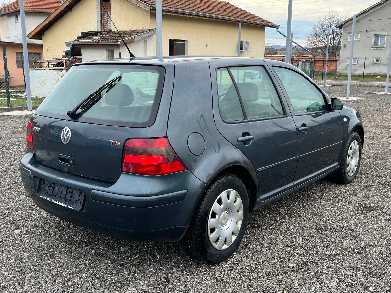 VW Golf 1.9TDI 101hp - изображение 4