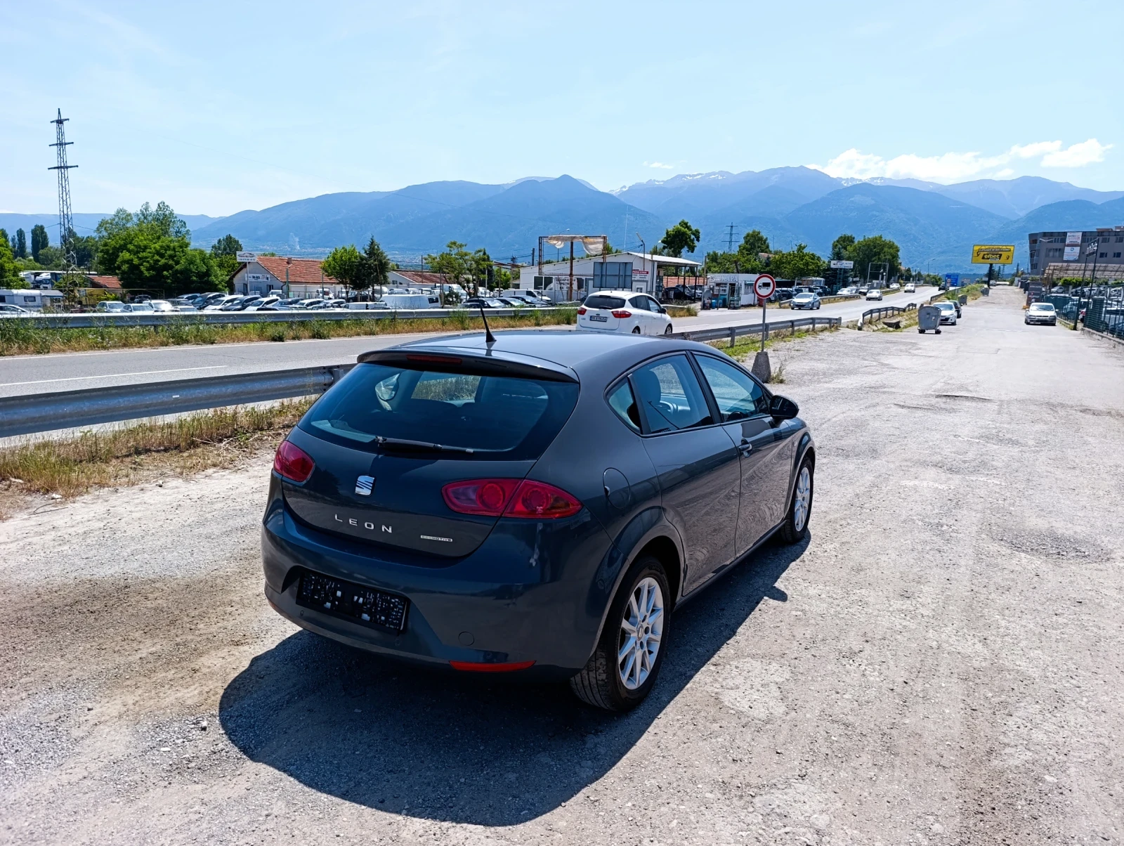 Seat Leon 1.9TDI Facelift, снимка 7 - Автомобили и джипове - 53760536