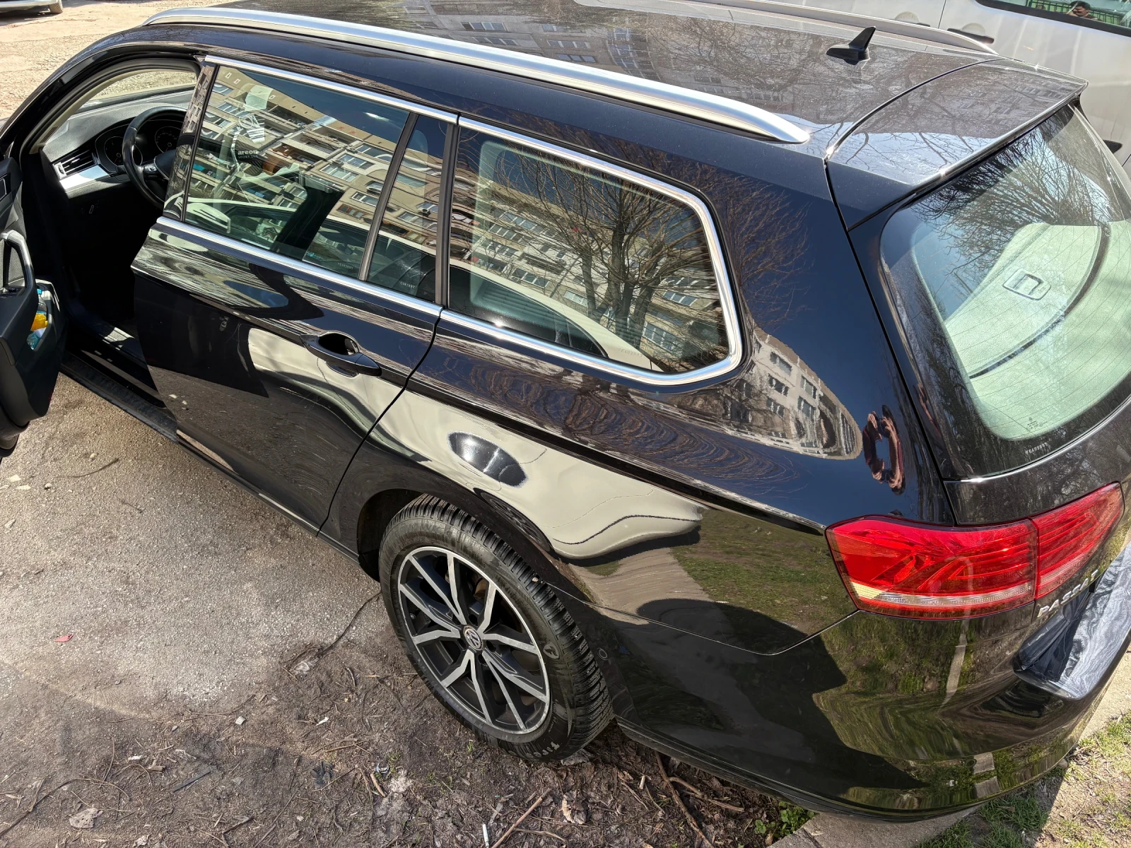 VW Passat, снимка 5 - Автомобили и джипове - 53846495