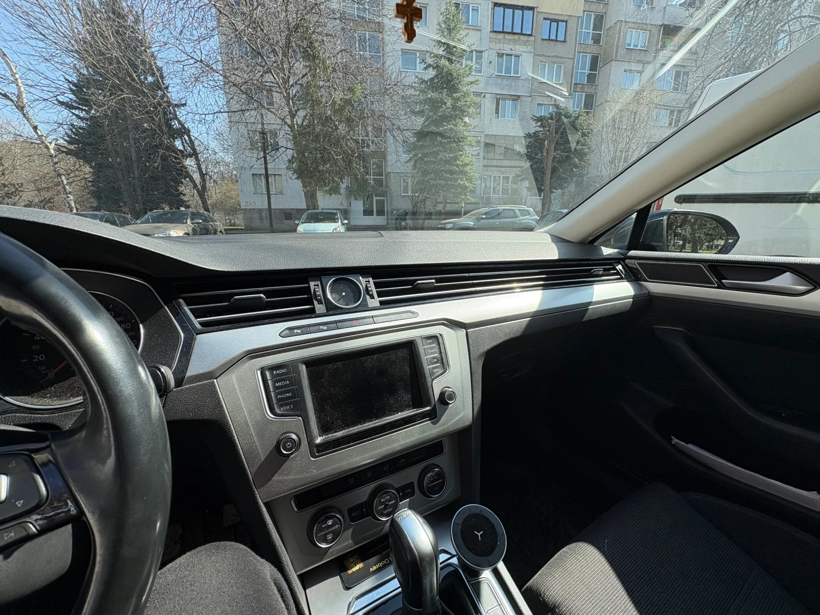 VW Passat, снимка 6 - Автомобили и джипове - 53846495