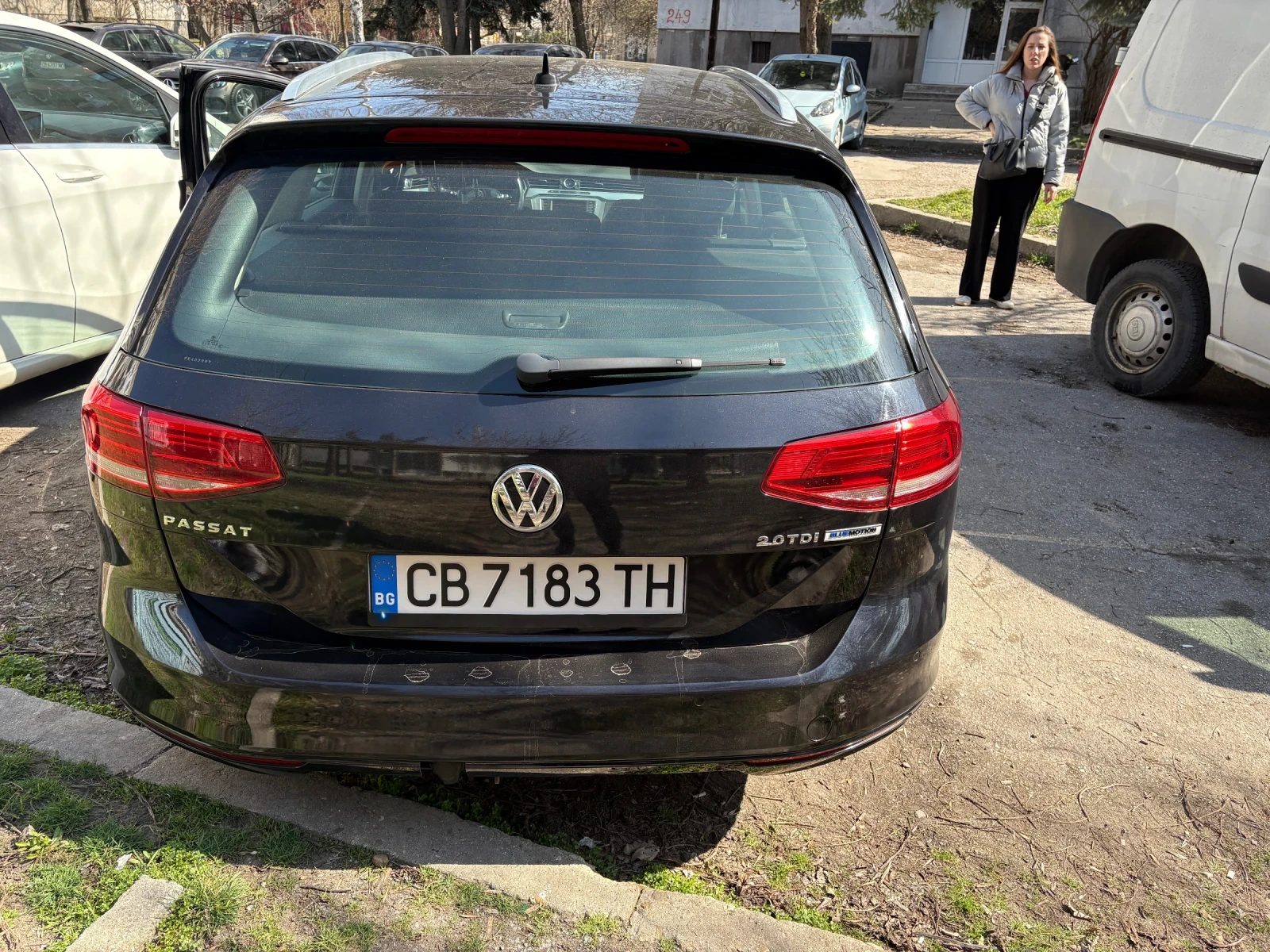 VW Passat, снимка 4 - Автомобили и джипове - 53846495