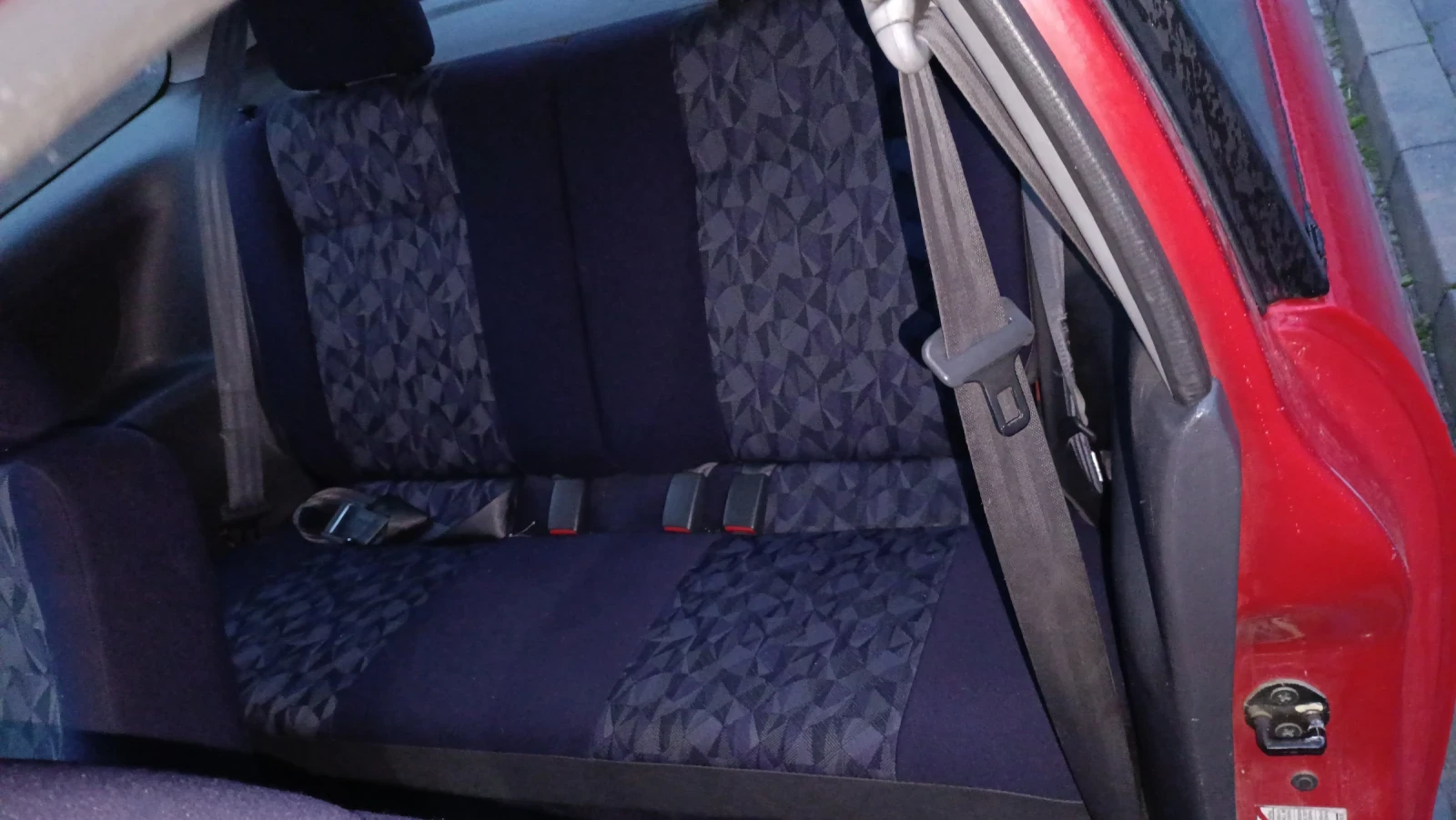 Mitsubishi Colt, снимка 6 - Автомобили и джипове - 53917176