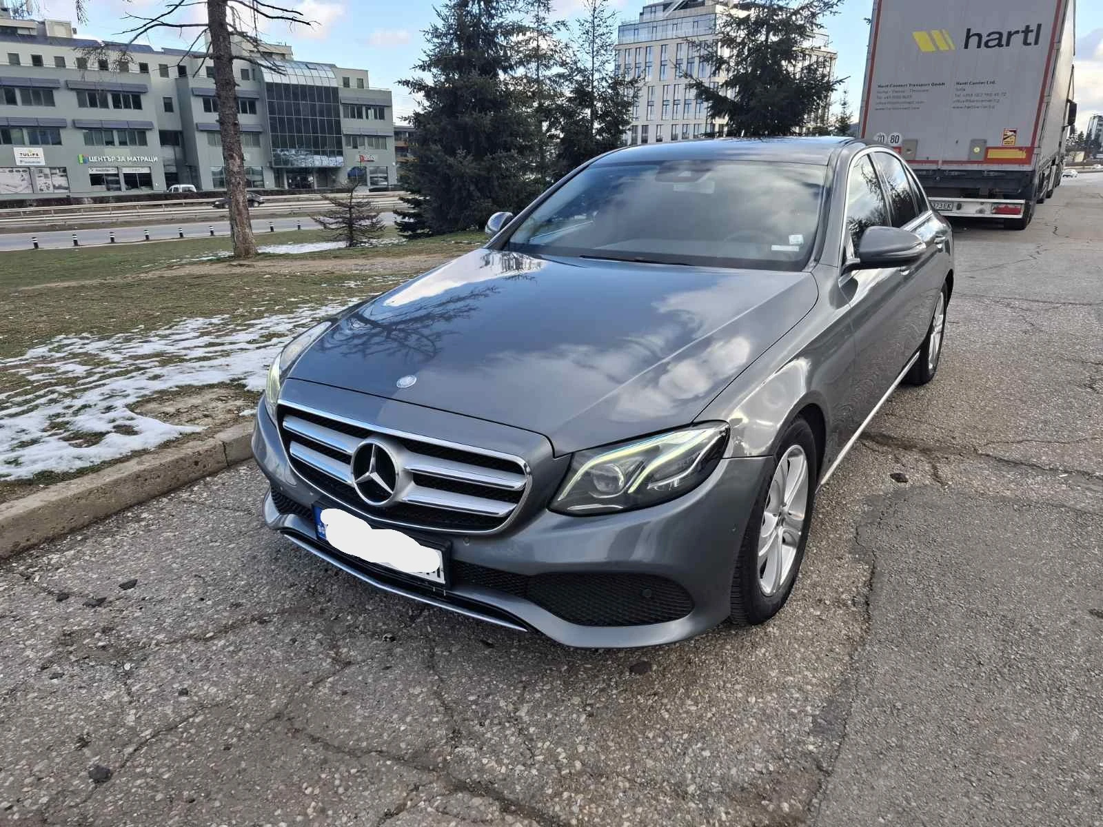 Mercedes-Benz E 220
