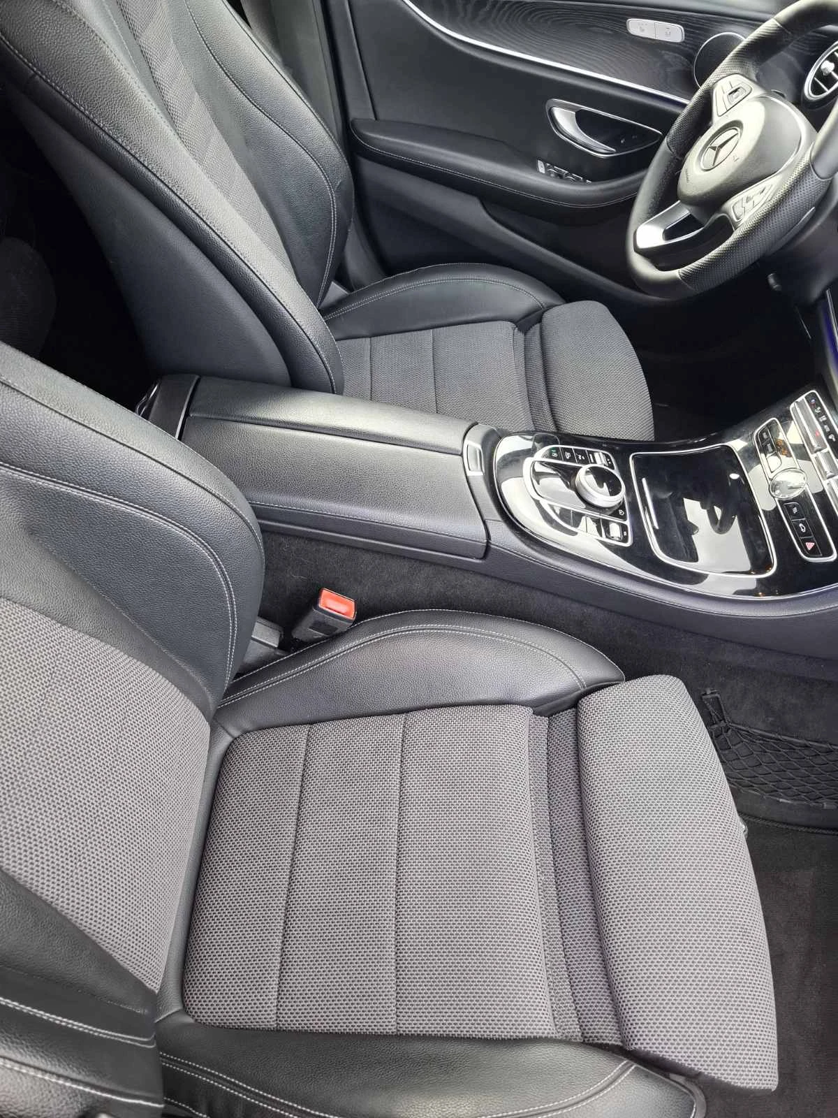 Mercedes-Benz E 220, снимка 10 - Автомобили и джипове - 54100129