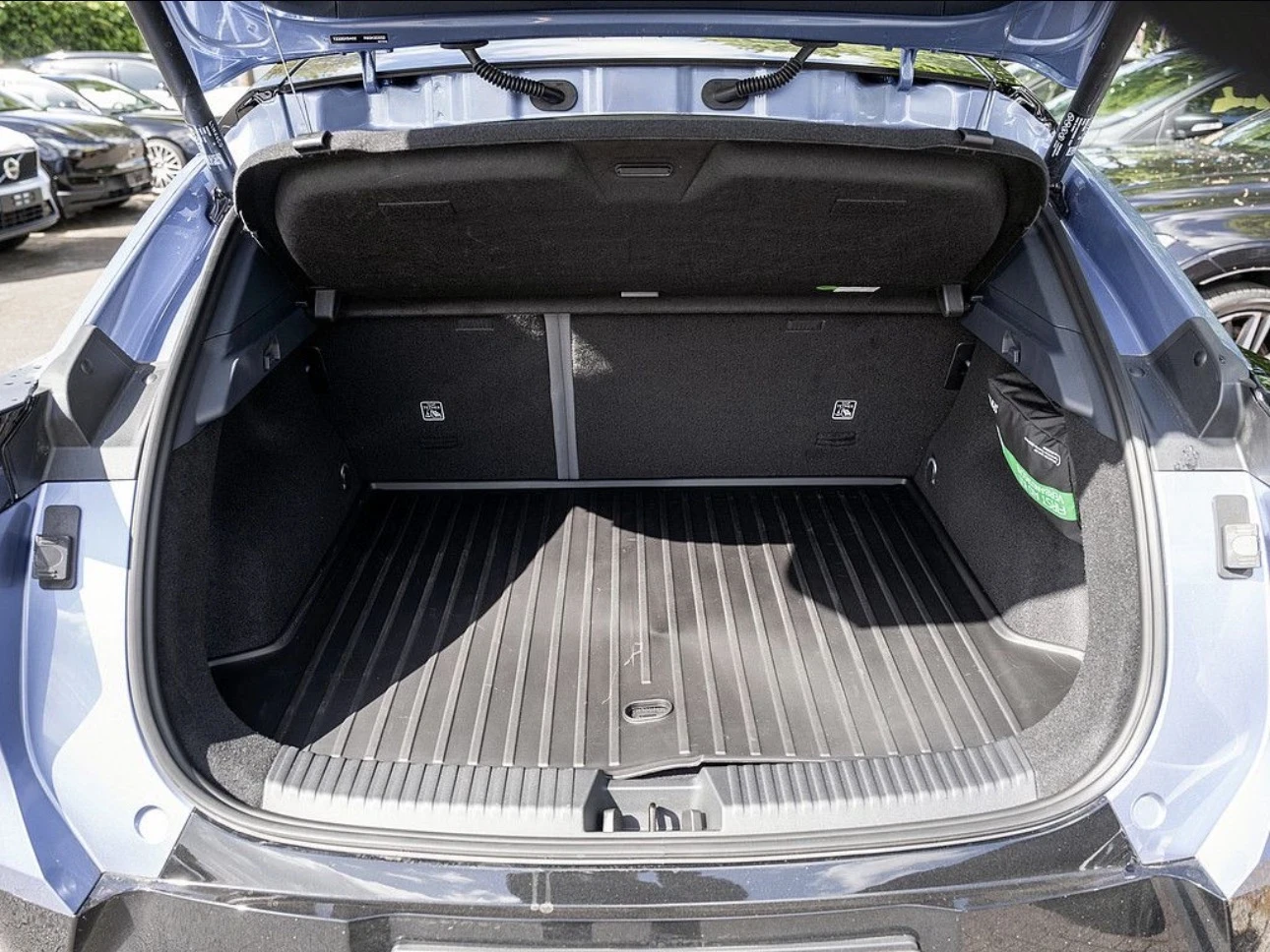 LynkCo 02 More, снимка 10 - Автомобили и джипове - 54184925