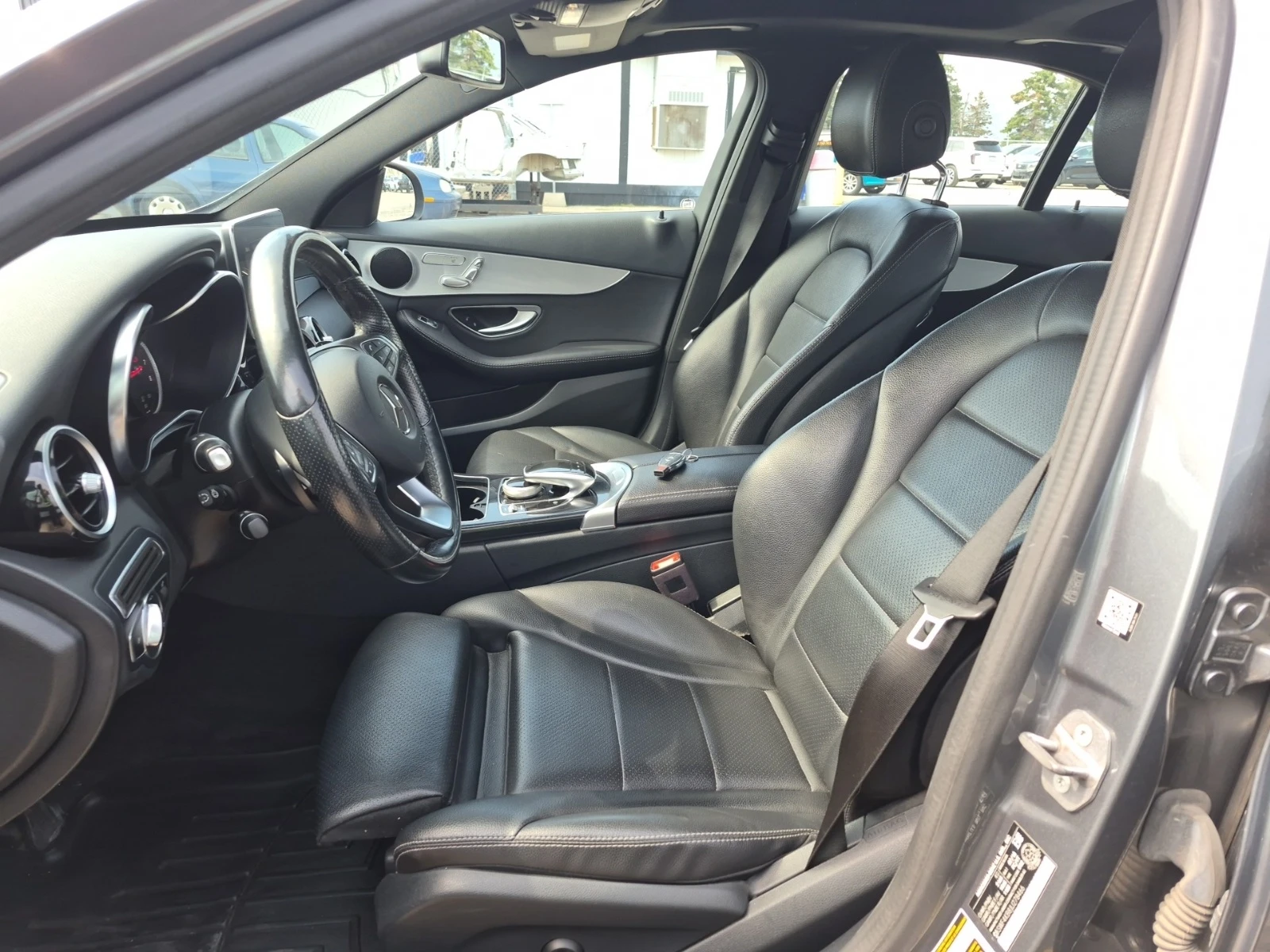 Mercedes-Benz C 300 * * CARFAX * * ���� ������ * *  | Mobile.bg � ����������� 5