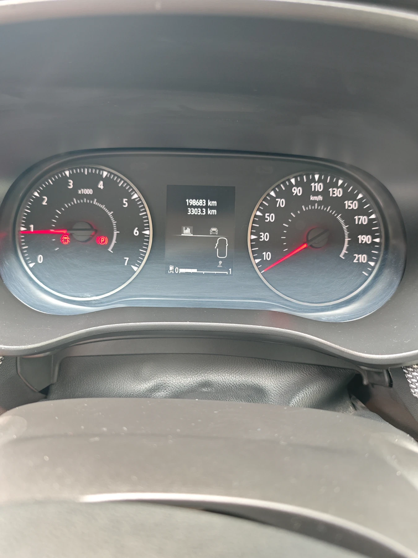 Dacia Sandero Stepway eco g, снимка 2 - Автомобили и джипове - 54806295