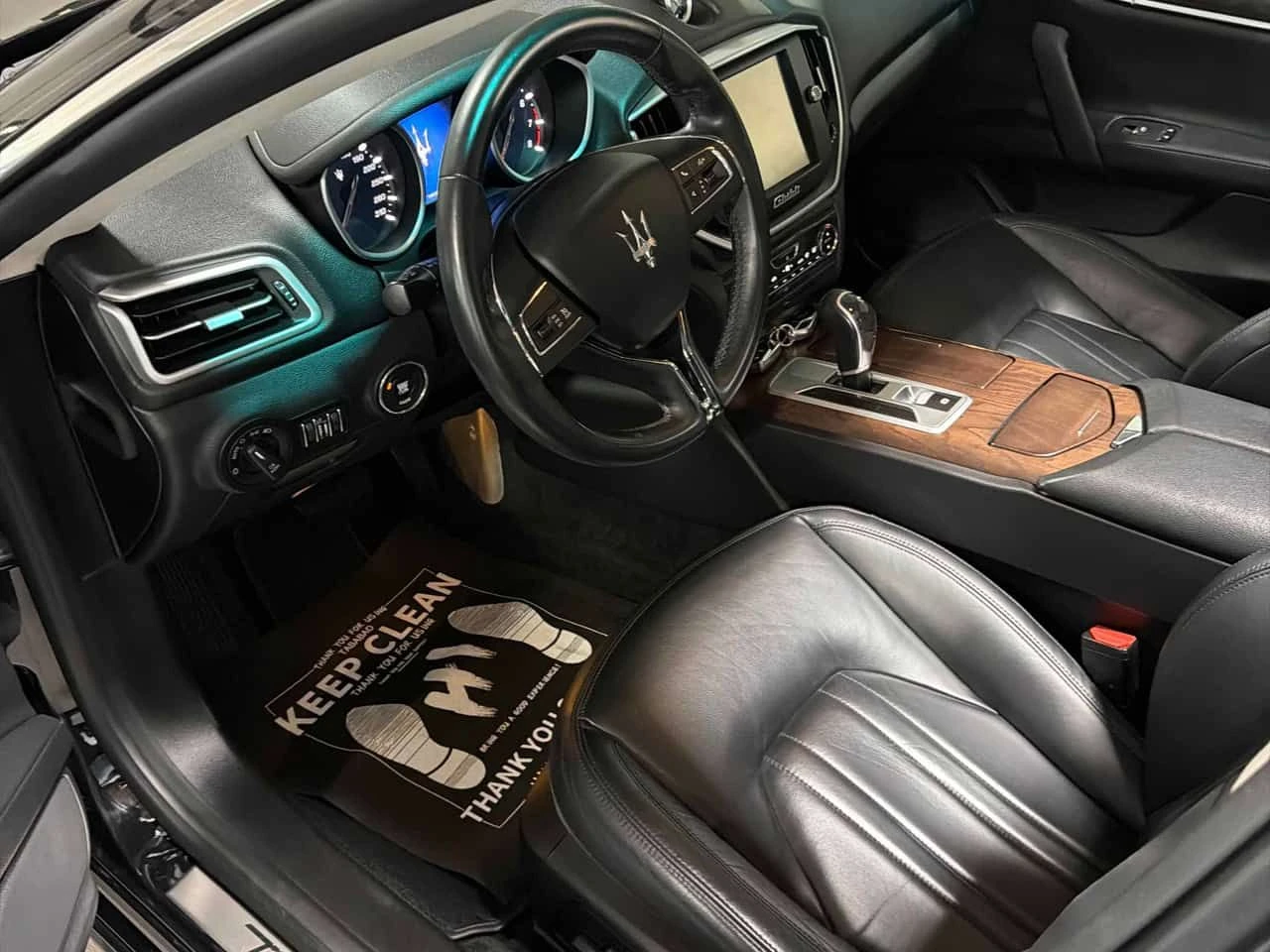 Maserati Ghibli S Q4/CARFAX/ПОДГРЕВ/ПАНО/2 КЛЮЧА/ФИНАНСИРАНЕ, снимка 5 - Автомобили и джипове - 55013738