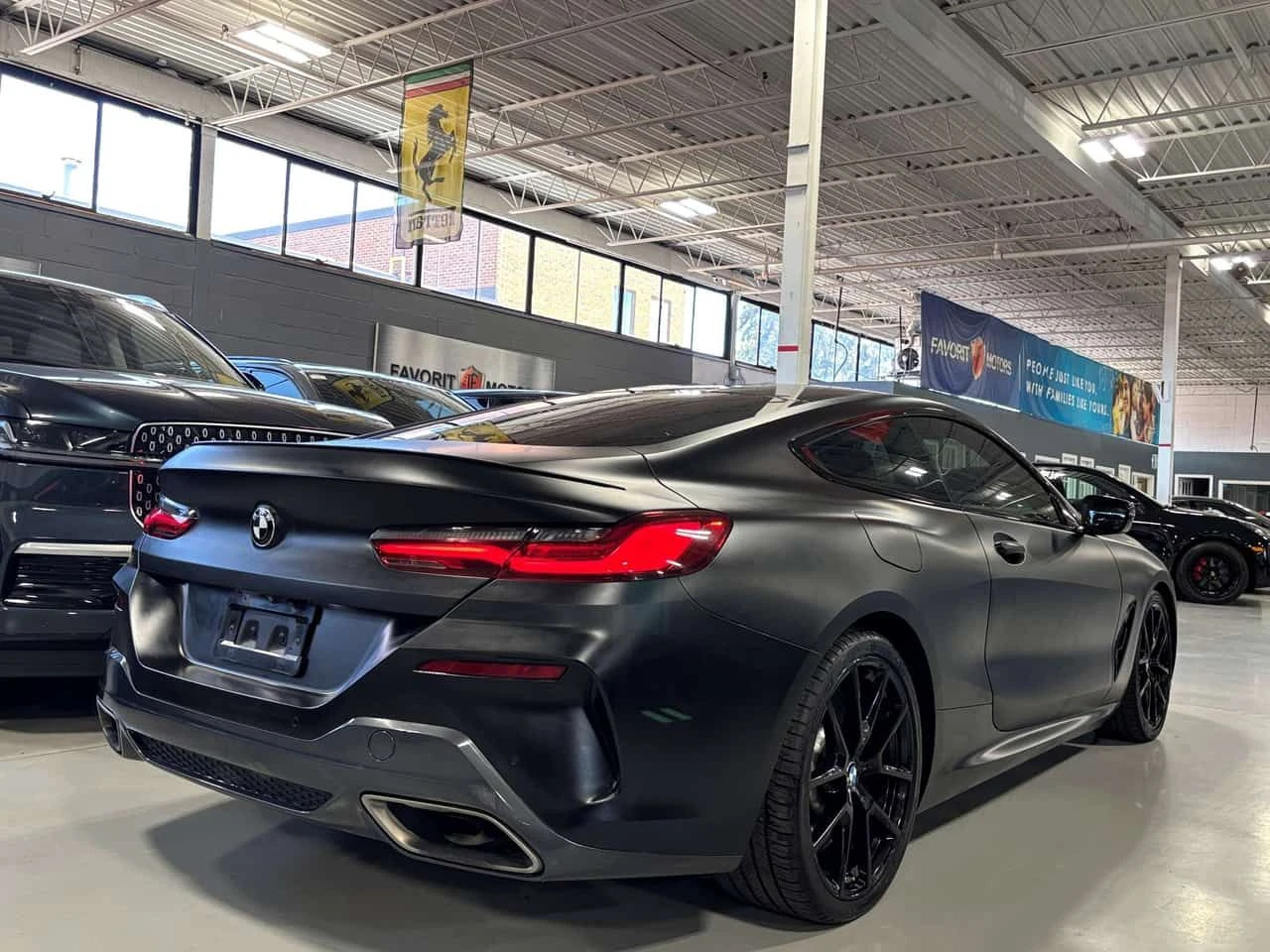 BMW 850 xDrive| COUPE| MPERFORMANCE V8| CARBON CORE| , снимка 3 - Автомобили и джипове - 55047725