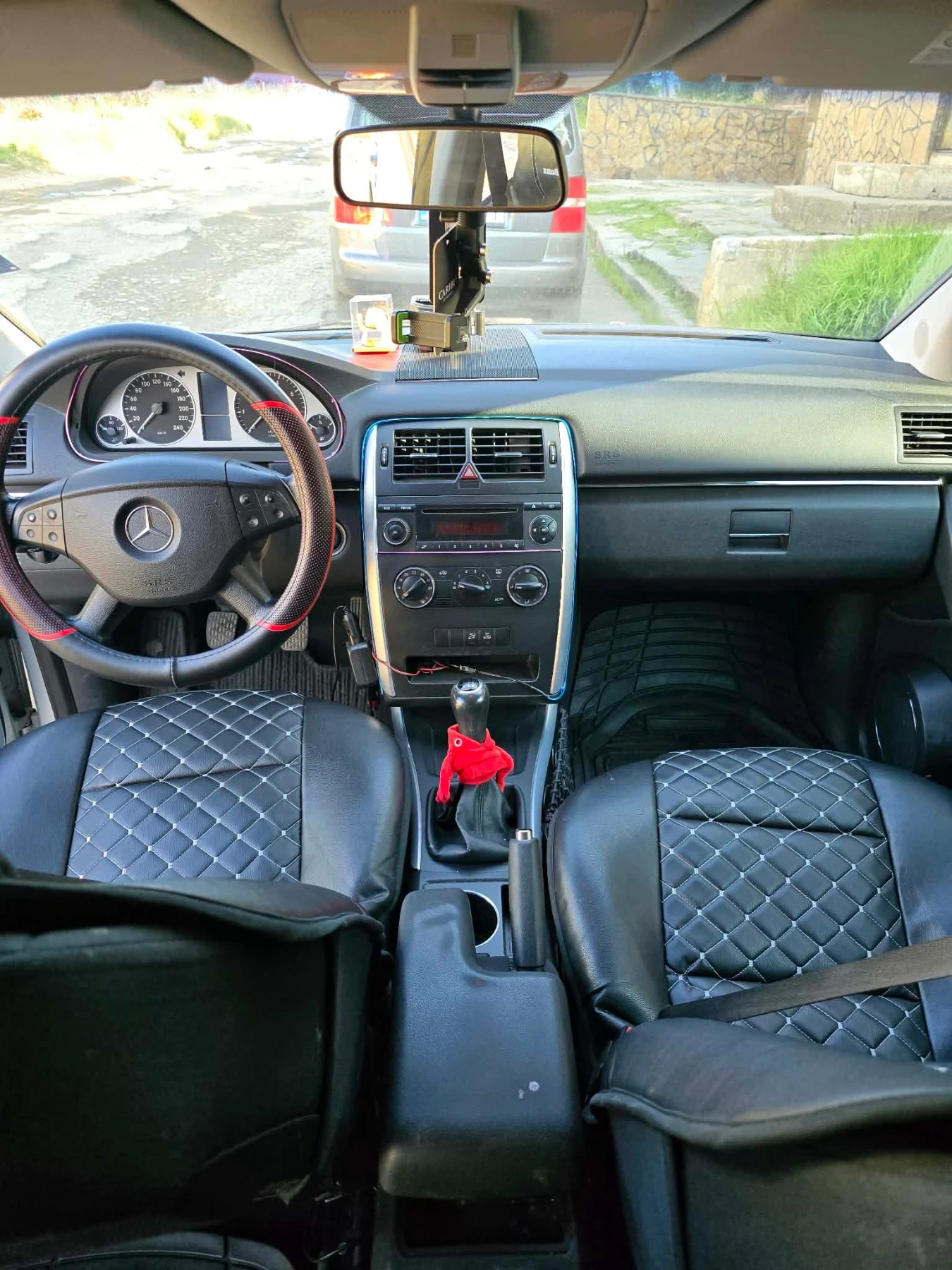 Mercedes-Benz B 170, снимка 8 - Автомобили и джипове - 55308508