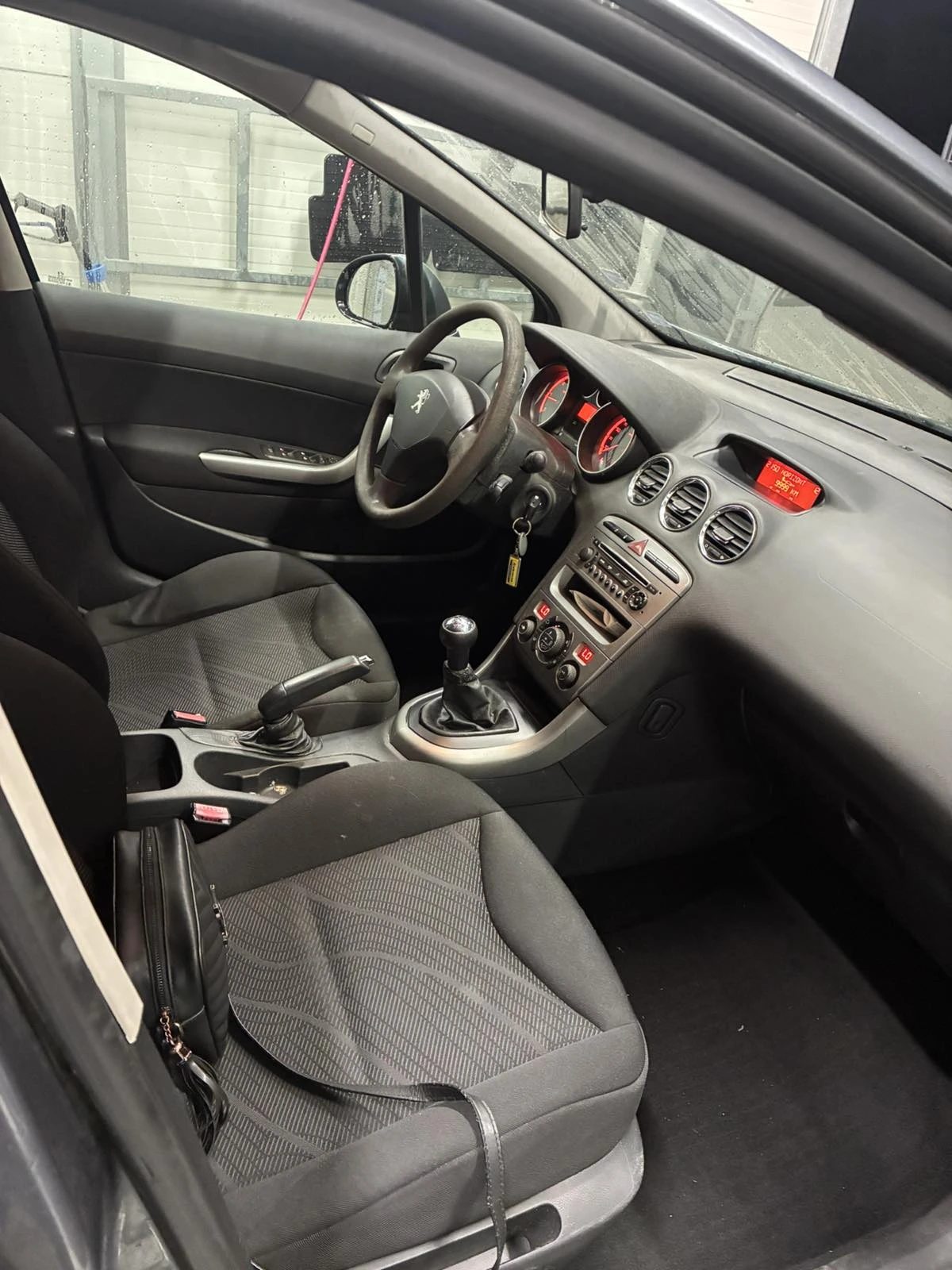 Peugeot 308 | Mobile.bg � ����������� 8