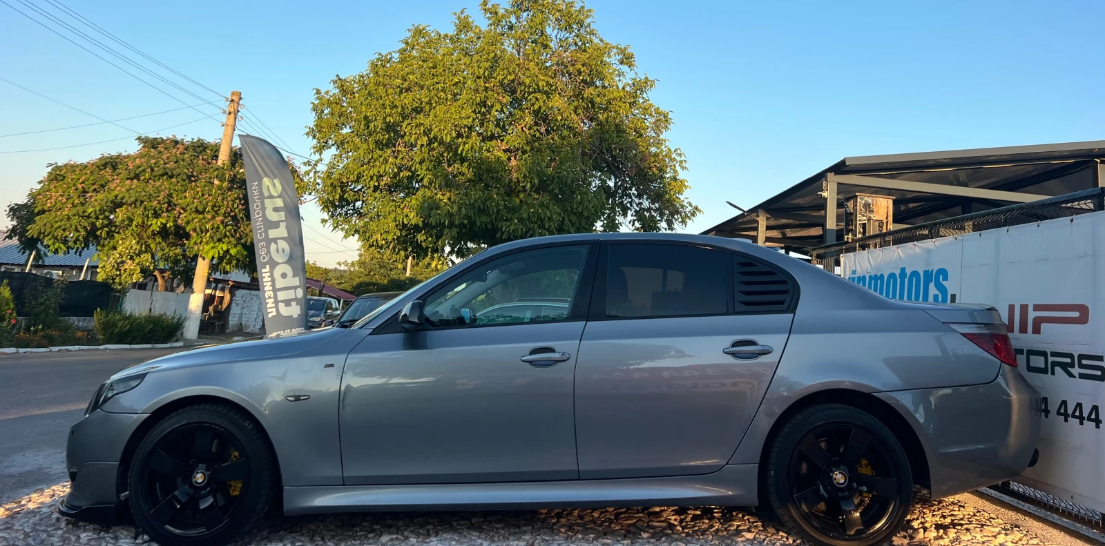 BMW 530 d M-PERFORMANCE/FACE/NAVI/6sk/KLIMATRONIK/UNIKAT, снимка 3 - Автомобили и джипове - 55812471