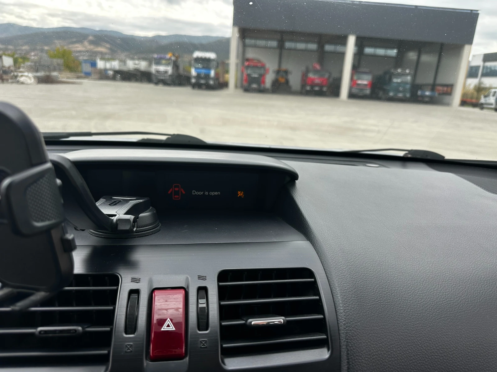 Subaru XV Crosstrek, снимка 7 - Автомобили и джипове - 56193024