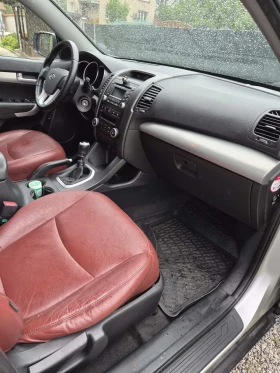 Kia Sorento 2.2CRDI Ръчни 6 предавки 4х4, снимка 12
