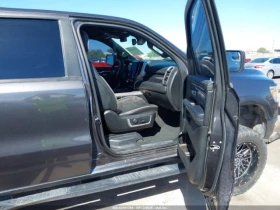 Dodge RAM 1500 CARFAX АВТО КРЕДИТ  - 40500 лв. / 20707.32 € - 14625003 11