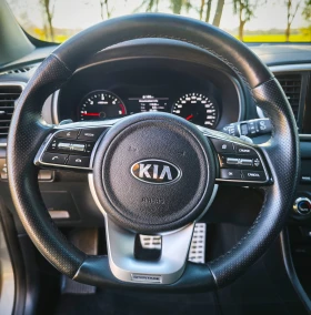 Kia Sportage 1.6 CRDI 4x4 - 35200 лв. / 17997.47 € - 47318087 10