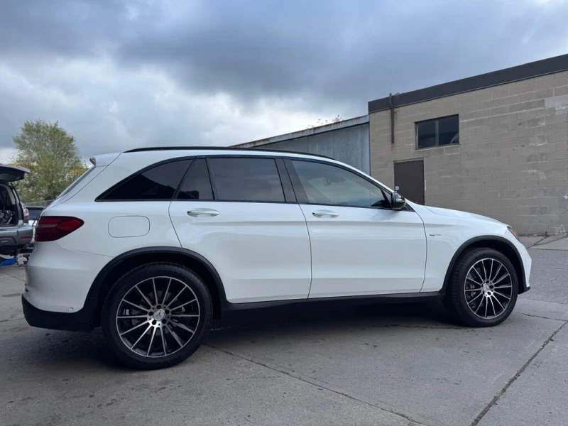 Mercedes-Benz GLC 43 AMG 4MATIC* ADAPTIVE* CAMERA* ШИБИДАХ* ПОДГРЕВ* , снимка 5 - Автомобили и джипове - 52699688
