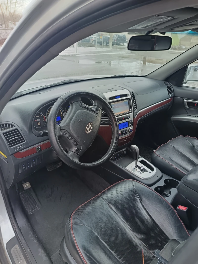 Hyundai Santa fe 2.7, снимка 5 - Автомобили и джипове - 53047639