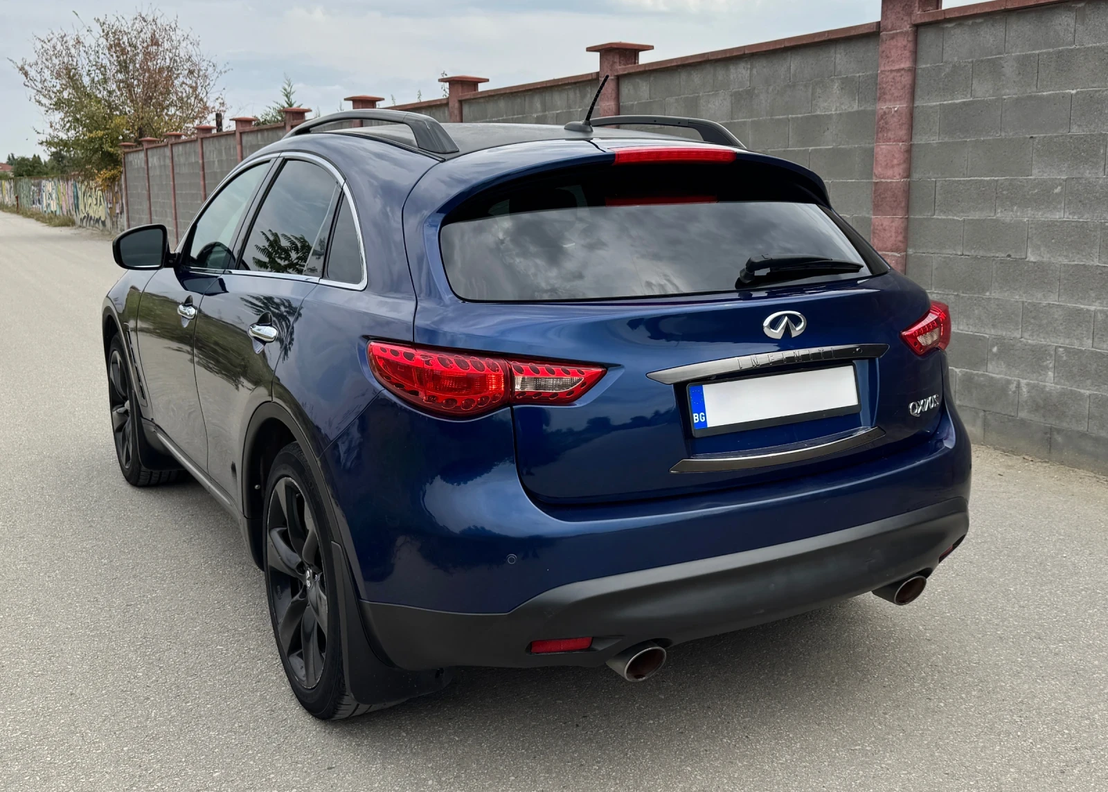 Infiniti QX70 S - изображение 3