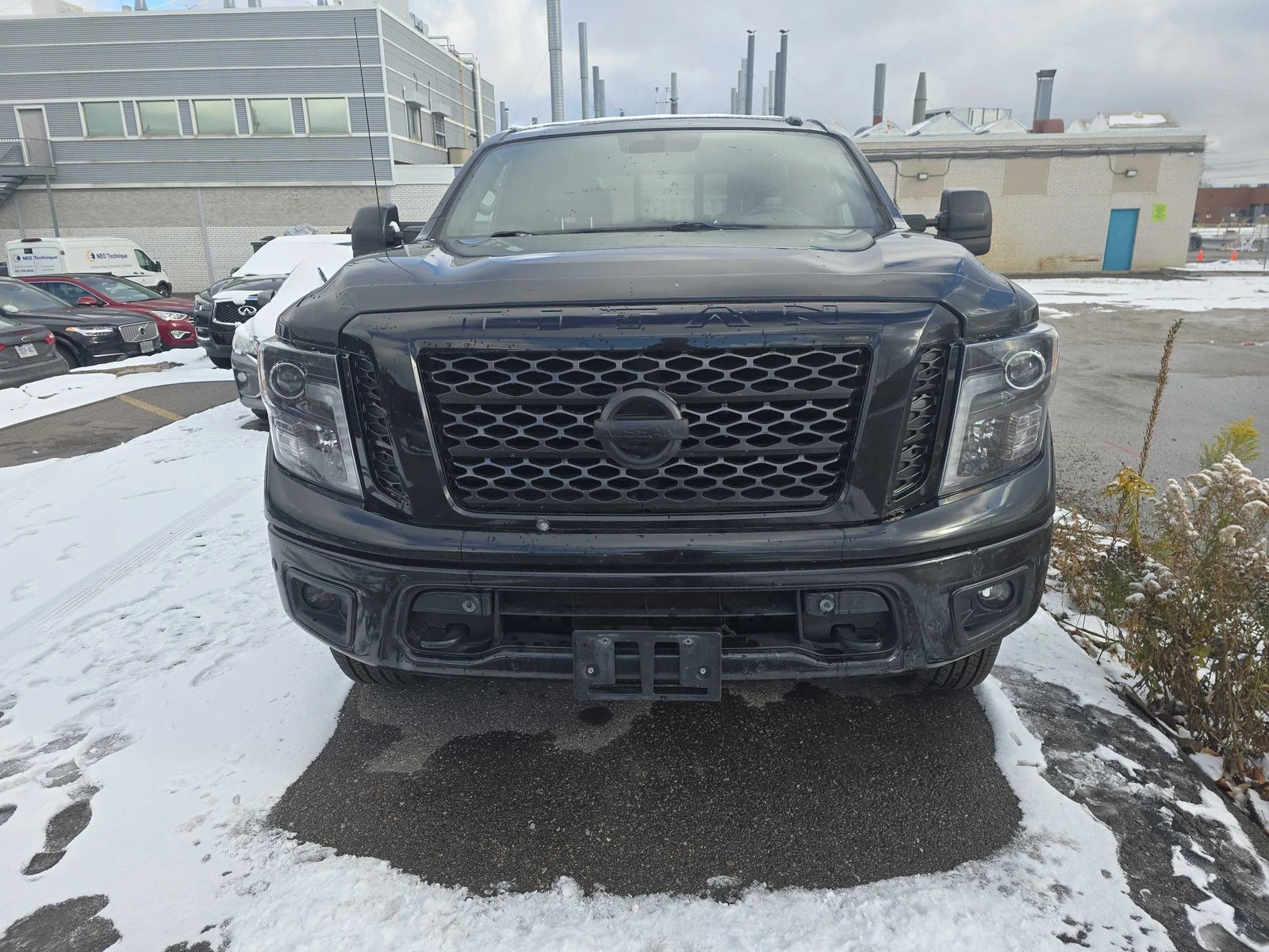 Nissan Titan crew cab CARFAX    | Mobile.bg   3