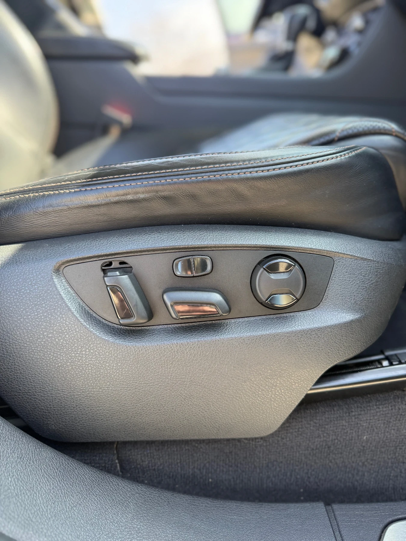 VW Touareg 3.0 TDI EXCLUSIVE EDITION | Mobile.bg � ����������� 14