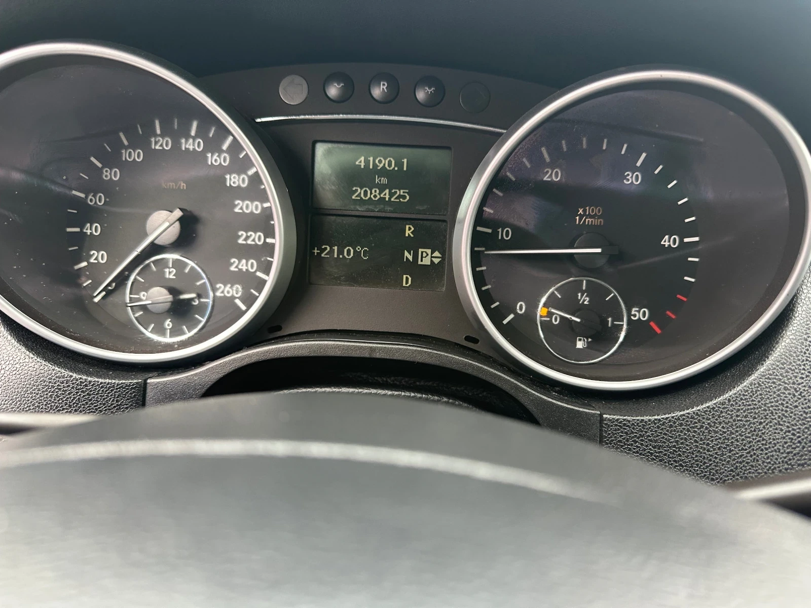 Mercedes-Benz ML 280 3.0 CDI-190 k.s. AMG-paket окачване на пружини, снимка 13 - Автомобили и джипове - 54208725