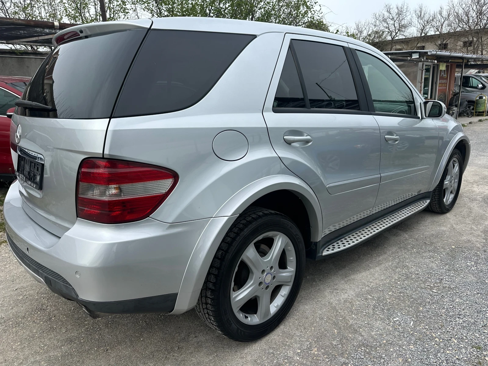 Mercedes-Benz ML 280 3.0 CDI-190 k.s. AMG-paket окачване на пружини, снимка 4 - Автомобили и джипове - 54208725