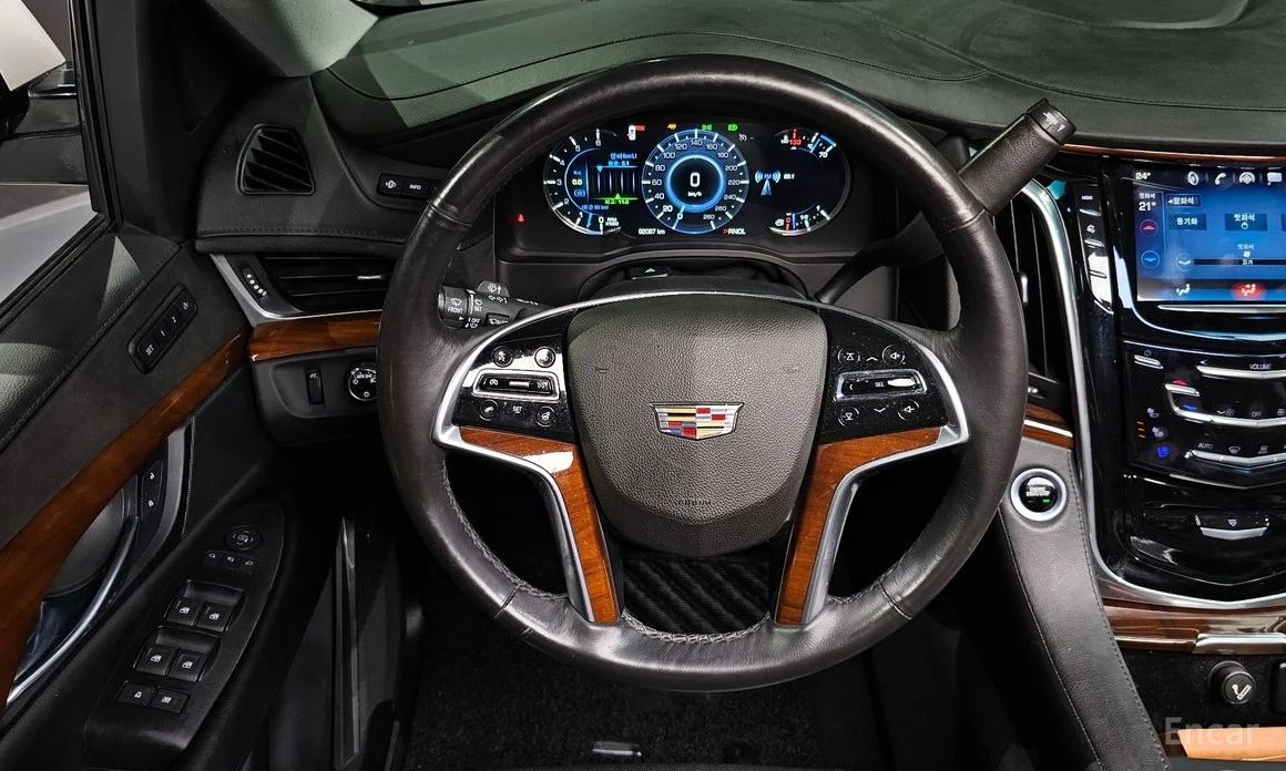 Cadillac Escalade 6.2* V8* ПОДГРЕВ* ОБДУХВАНЕ* ХЕДЪП* МАСАЖ* , снимка 8 - Автомобили и джипове - 54219476