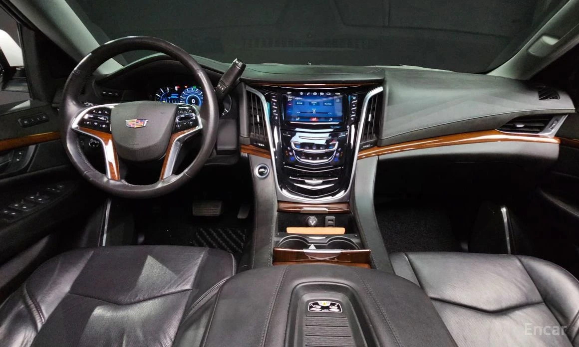 Cadillac Escalade 6.2* V8* ПОДГРЕВ* ОБДУХВАНЕ* ХЕДЪП* МАСАЖ* , снимка 7 - Автомобили и джипове - 54219476