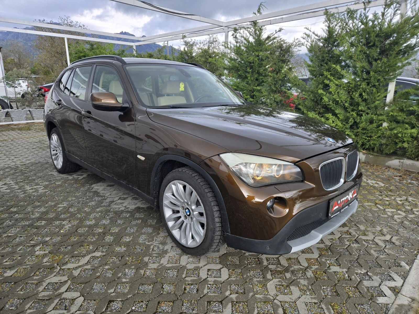 BMW X1 2.0D-177кс= АВТОМАТ= xDrive= КСЕНОН= НАВИ= ПАРК, снимка 2 - Автомобили и джипове - 54283580