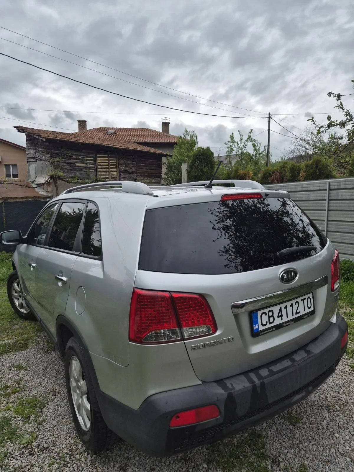 Kia Sorento 2.2CRDI Ръчни 6 предавки 4х4, снимка 4 - Автомобили и джипове - 54611145