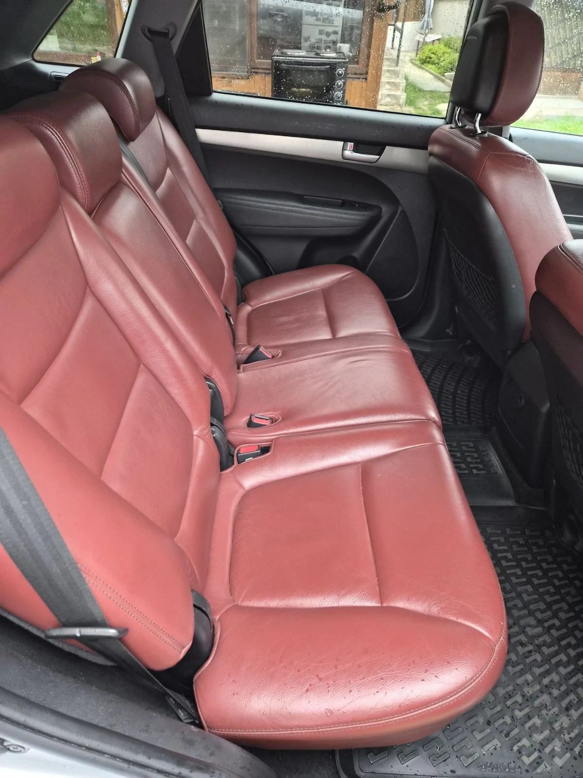 Kia Sorento 2.2CRDI Ръчни 6 предавки 4х4, снимка 11 - Автомобили и джипове - 54611145