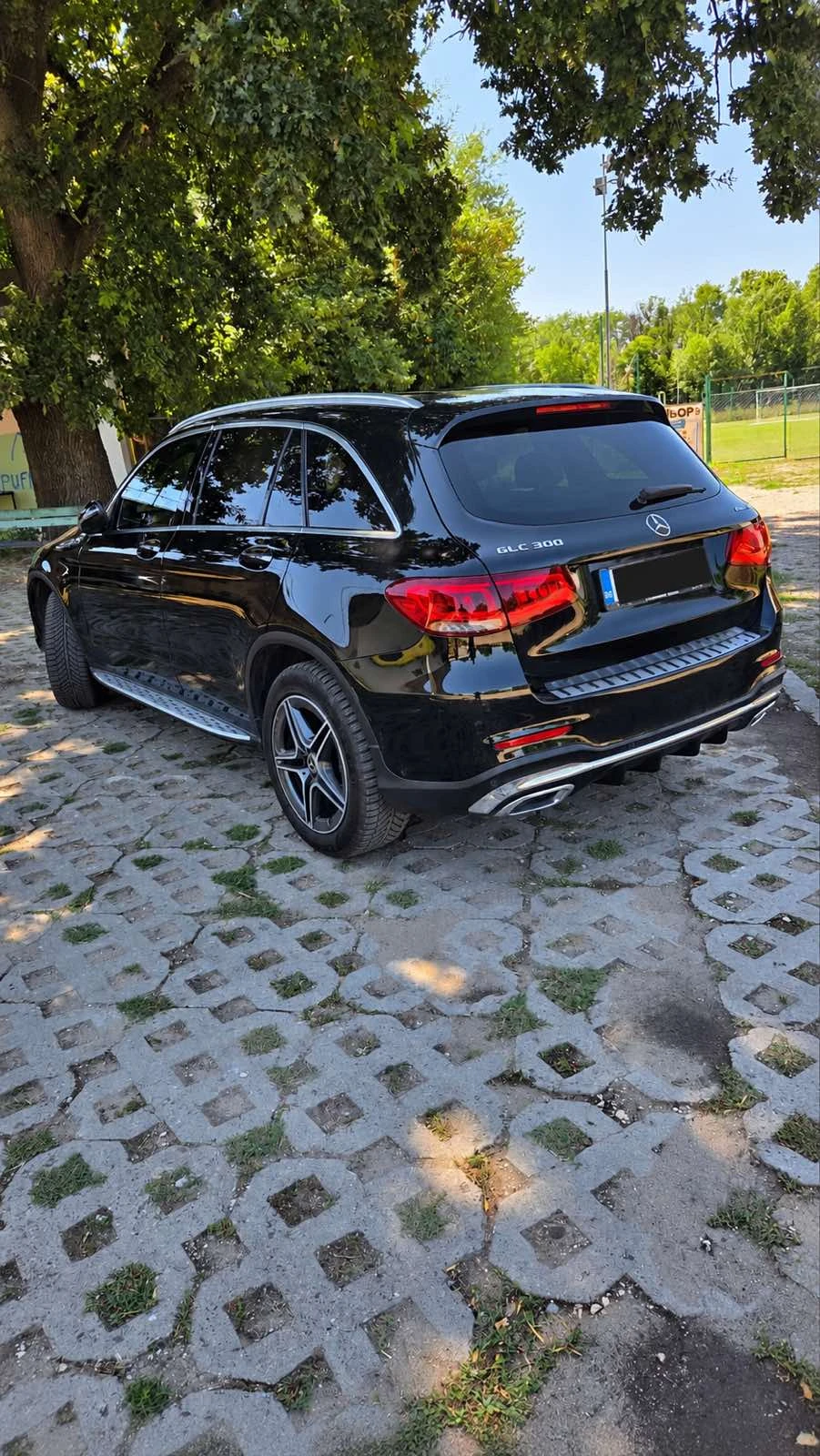 Mercedes-Benz GLC 300 9G, 4 AMATIC, AMG LINE, DISTRONIC, 360  Camera , снимка 3 - Автомобили и джипове - 56024269