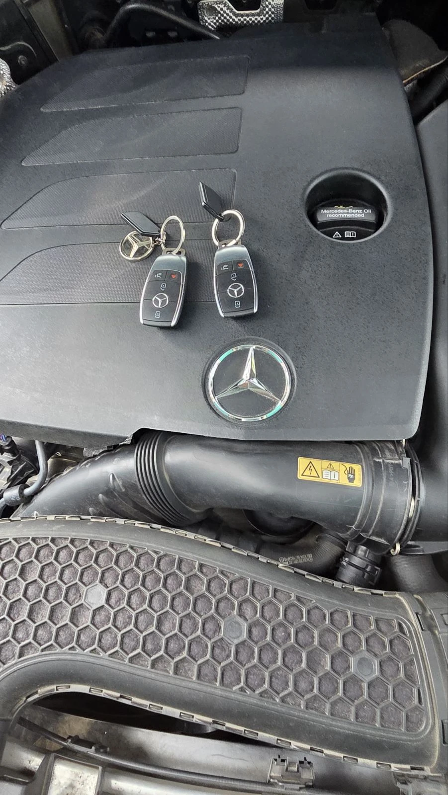 Mercedes-Benz GLC 300 9G, 4 AMATIC, AMG LINE, DISTRONIC, 360  Camera , снимка 13 - Автомобили и джипове - 56024269