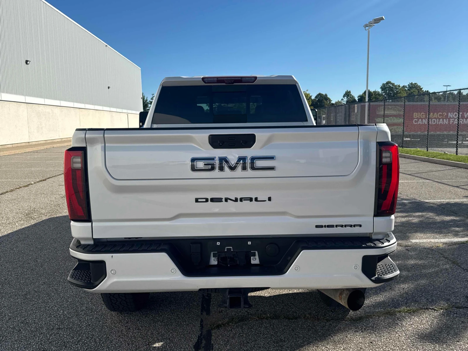 Gmc Sierra * Denali Ultimate * CARFAX * ОПЦИЯ ЗА ФИНАНСИРАНЕ, снимка 4 - Автомобили и джипове - 56067506