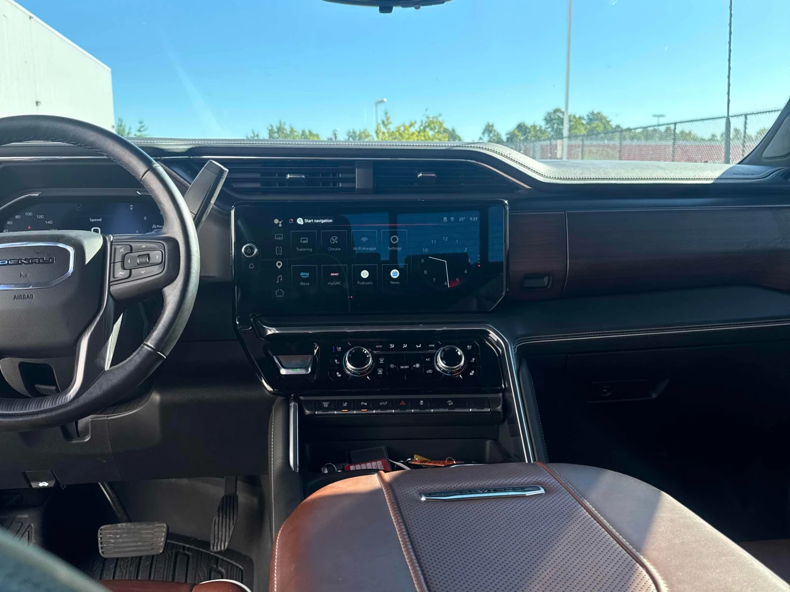 Gmc Sierra * Denali Ultimate * CARFAX * ОПЦИЯ ЗА ФИНАНСИРАНЕ, снимка 9 - Автомобили и джипове - 56067506