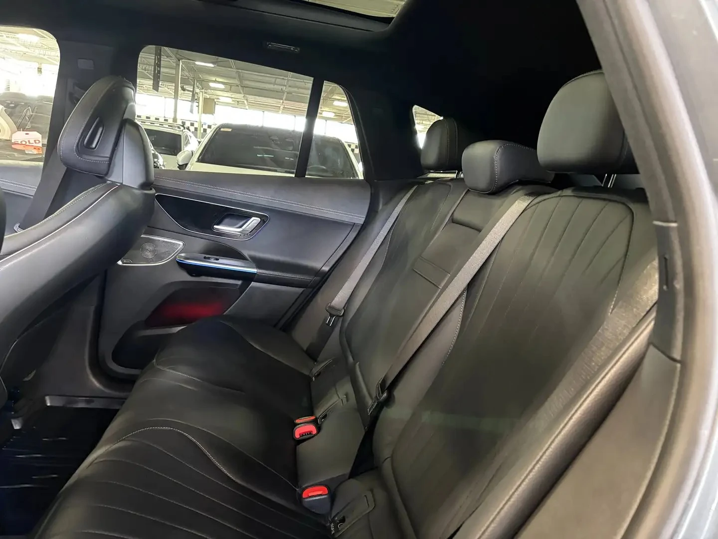 Mercedes-Benz EQE 350| 4MATIC| SUV| AMGPKG| CLUSTERNAV| 3DCAM| PANOR | Mobile.bg � ����������� 9
