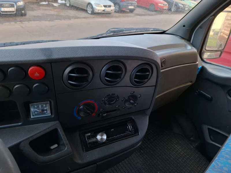 Iveco 35c13, снимка 7 - Бусове и автобуси - 48795556