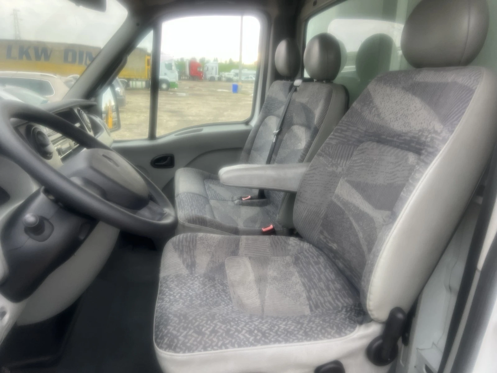Renault Master Masscot/3.0D/.Климатик/ - изображение 10