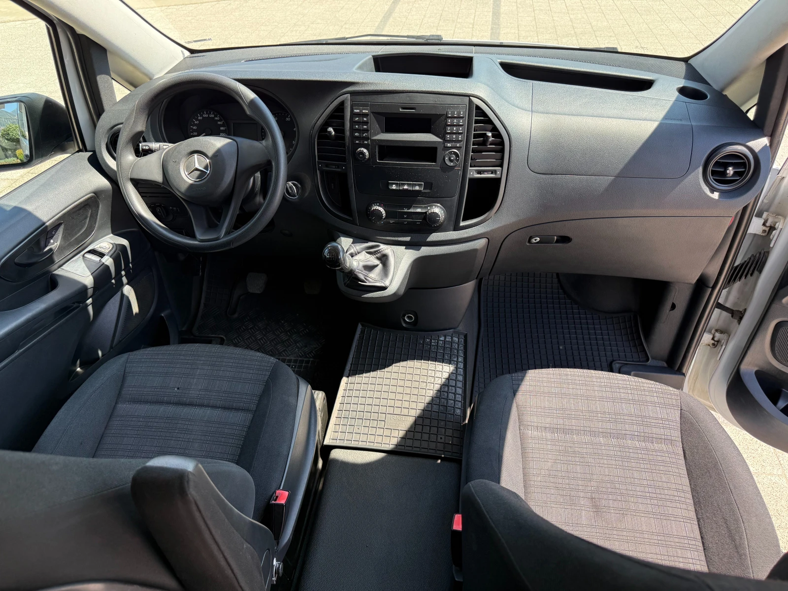 Mercedes-Benz Vito 116CDI Tourer 9-местен Long Клима Euro 5 , снимка 11 - Бусове и автобуси - 55492563